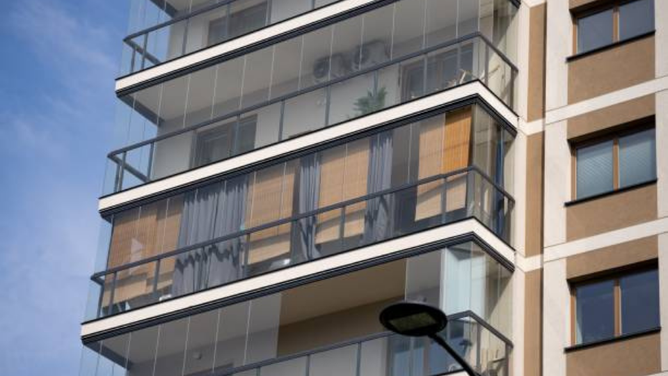 Bayındır Cam Balkon, Cam Balkon Bayındır, Bayındır Cam Balkon Firmaları, Bayındır Cam Balkon Fiyatları